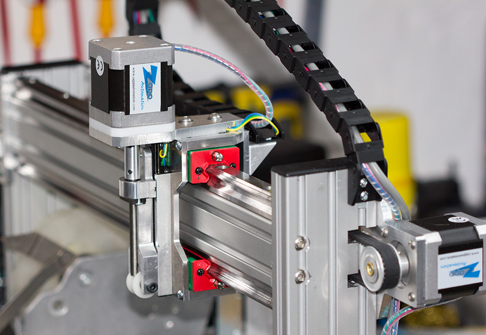 Feeder actuator version 2