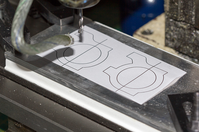 Click to view large image of Ready to begin cutting