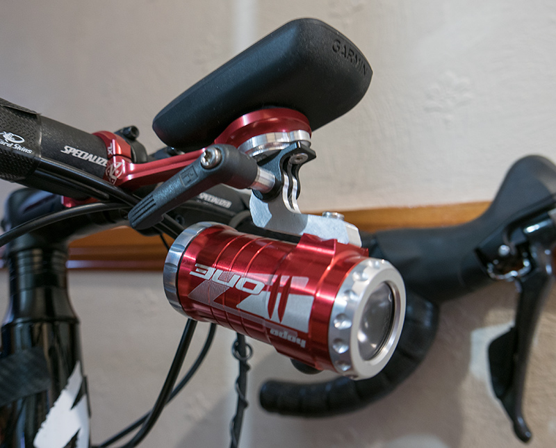 Click to view larger image of Mounted under the Garmin 810