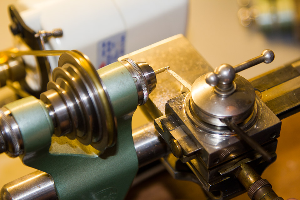 center conductor on lathe